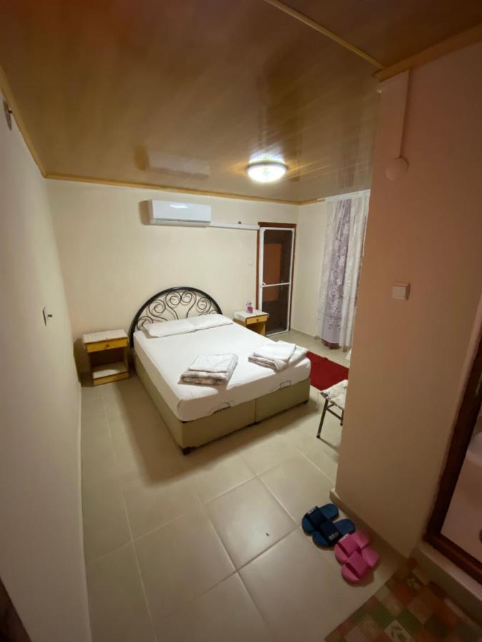 Elmas Pansiyon Karacasu  Exterior foto